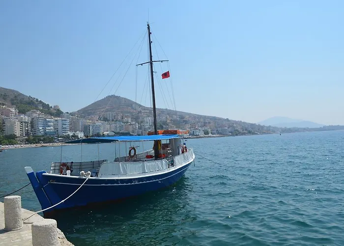 Blue Horizons * Sarandë