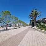 Blue Horizons Sarandë