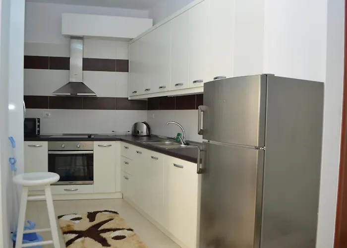 Blue Horizons * Sarande